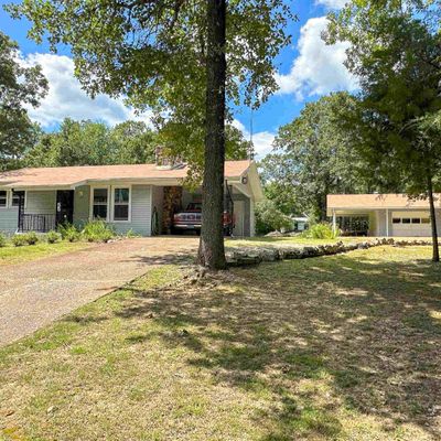 55 Columbia Dr, Cherokee Village, AR 72529