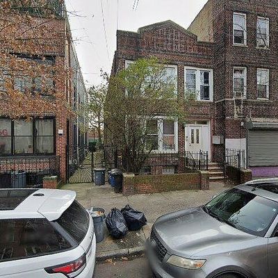 558 Riverdale Ave, Brooklyn, NY 11207