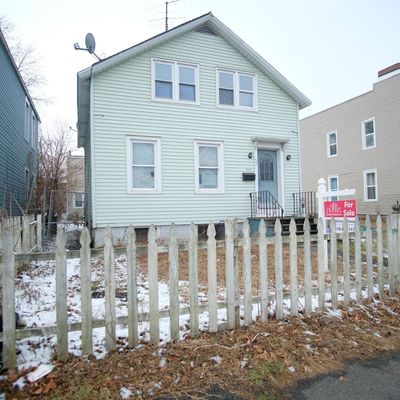 57 6 Th Ave, Troy, NY 12180