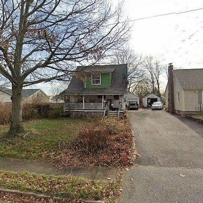 57 Pennsylvania Ave, Flemington, NJ 08822