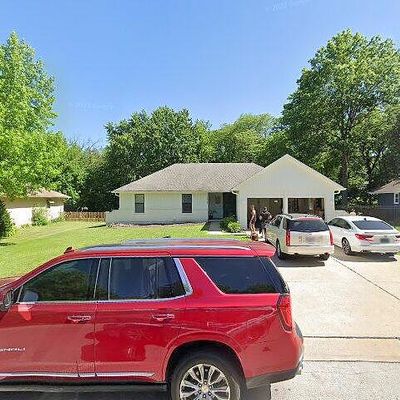 7403 E 129 Th St, Grandview, MO 64030