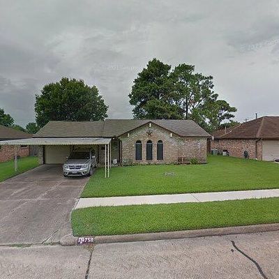 758 Yale Ln, Deer Park, TX 77536