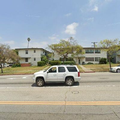 7606 1/4 Crenshaw Blvd, Los Angeles, CA 90043