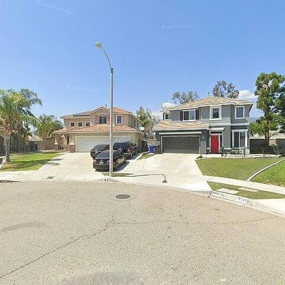 7724 Angels Ct, Fontana, CA 92336