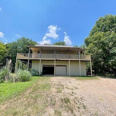 80 Towboat Ln, Adamsville, TN 38310