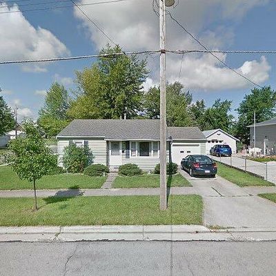 801 Murray St, Wapakoneta, OH 45895