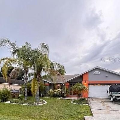 804 Mountbatten Ln, Kissimmee, FL 34758