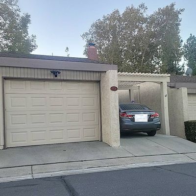 806 Daffodil Dr, Riverside, CA 92507