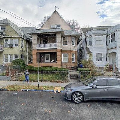 649 E 25 Th St, Paterson, NJ 07504