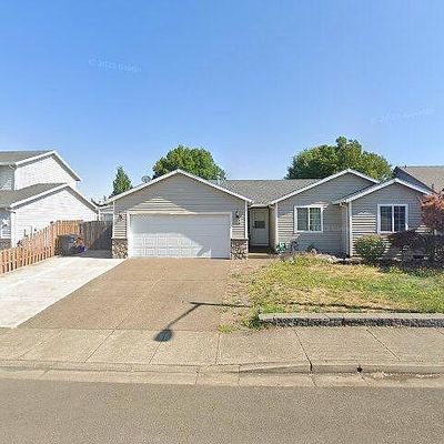 649 Burghardt Dr, Molalla, OR 97038