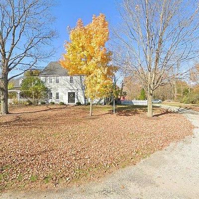 653 Main St, Hampden, MA 01036