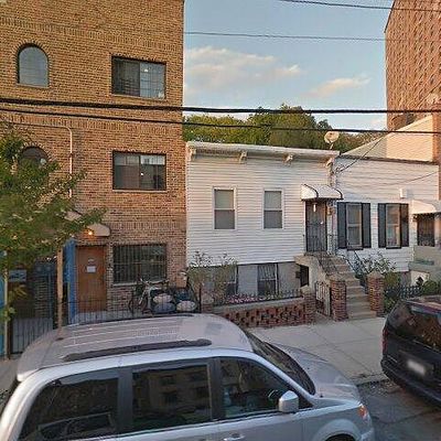 653 Maple St, Brooklyn, NY 11203