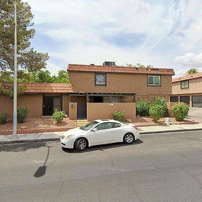 6641 Silverstream Ave #B, Las Vegas, NV 89107