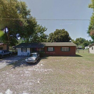 701 Nuzum St, Fruitland Park, FL 34731