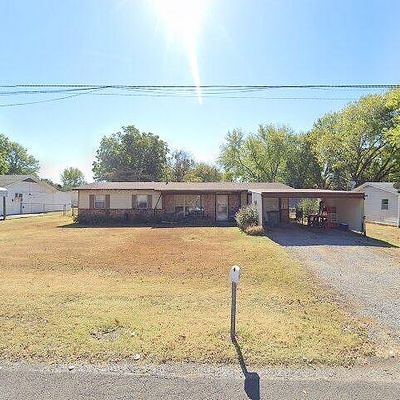 704 Ne 11 Th St, Wagoner, OK 74467