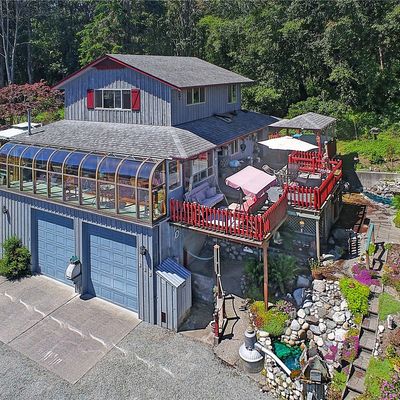 890 Margie Ann Dr, Camano Island, WA 98282