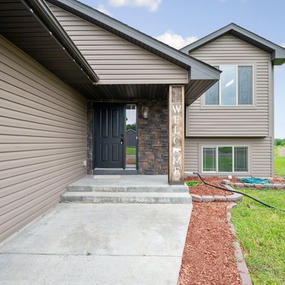 90 Fitzgerald Ave N, Rush City, MN 55069