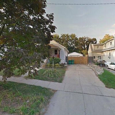 909 Croghan Ave, Joliet, IL 60436