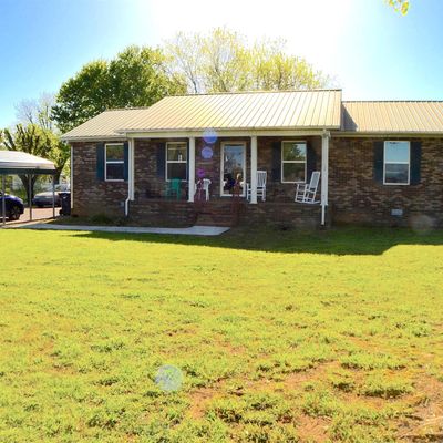 917 Forrest Ave, Smithville, TN 37166