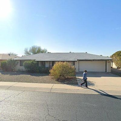 9457 W Brokenstone Dr, Sun City, AZ 85351