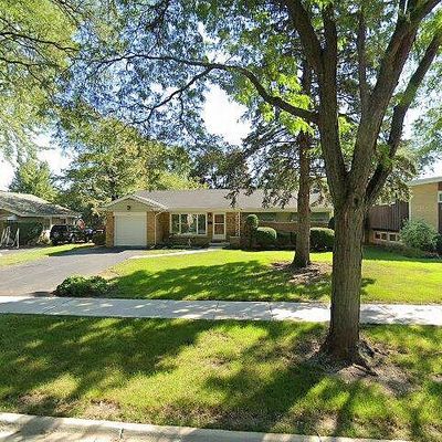 811 S Emerson St, Mount Prospect, IL 60056