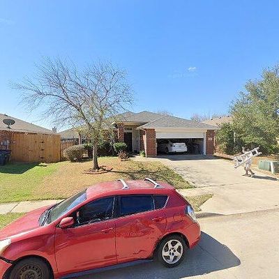 8140 Plateau Dr, Fort Worth, TX 76120