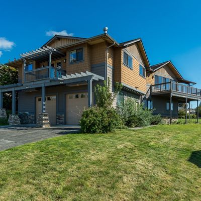 8635 Nordic Way, Stanwood, WA 98292