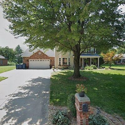 102 Timberwood Ln, Collinsville, IL 62234