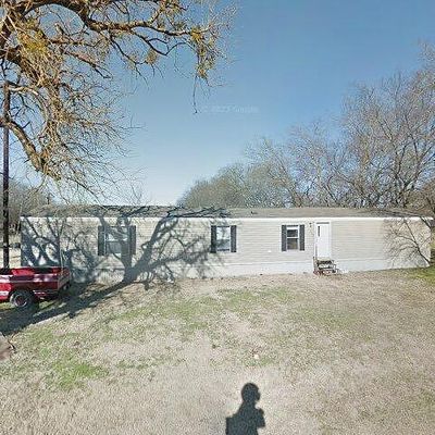 103 E Tarrant St, Cumby, TX 75433