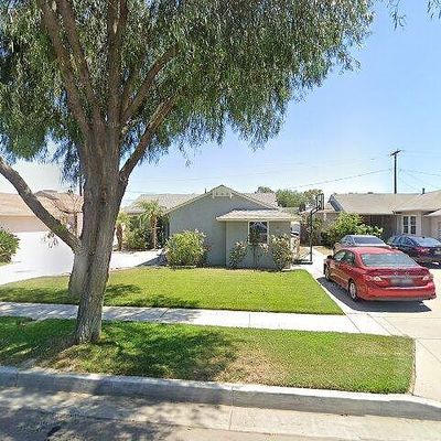 10344 Mapledale St, Bellflower, CA 90706