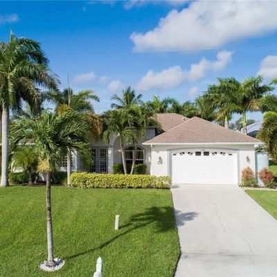 1036 Nw 39 Th Ave, Cape Coral, FL 33993