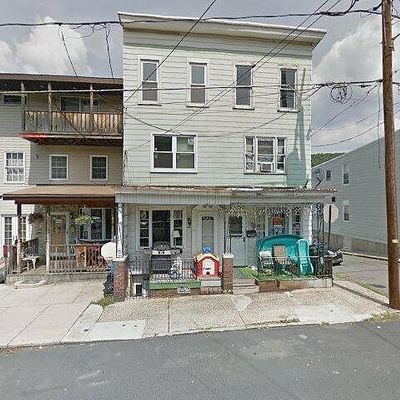 1037 E Mahanoy St, Mahanoy City, PA 17948