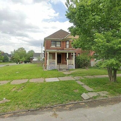 1042 Campbell St, Detroit, MI 48209