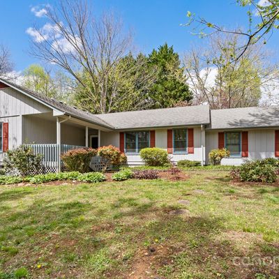 106 Bell Rd, Asheville, NC 28805