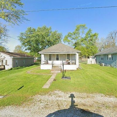 109 N Vollintine Ave, Taylorville, IL 62568