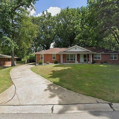 11 Van Crest Ln, Florissant, MO 63033