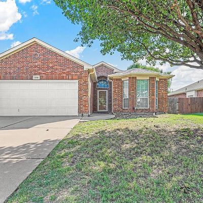 1116 Skylark Dr, Burleson, TX 76028