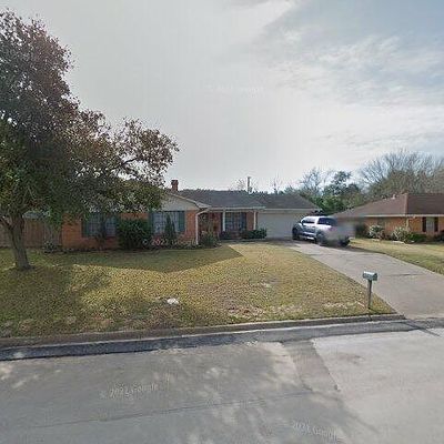 1001 Windy Dr, Brenham, TX 77833