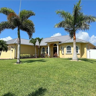 1004 Nw 33 Rd Ave, Cape Coral, FL 33993