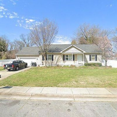 13 Miramar Dr, Pennsville, NJ 08070