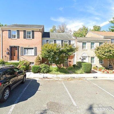 13 Story Dr, Gaithersburg, MD 20878