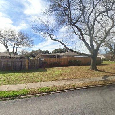 13017 High Star Dr, Houston, TX 77072