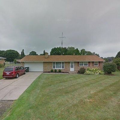 1323 32 Nd St Ne, Canton, OH 44714