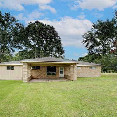 1335 Chanteberry Rd, Opelousas, LA 70570