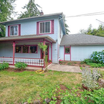 135 8 Th St, Scotts Mills, OR 97375