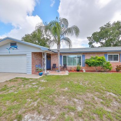 13607 101 St Ter, Seminole, FL 33776