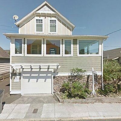 136 B 3 Rd Ave, Seaside, OR 97138