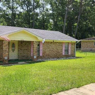 1378 Lucerne Dr, Mobile, AL 36608