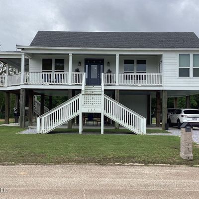 117 Lafitte Dr, Waveland, MS 39576