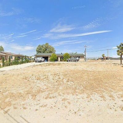 11796 Jacaranda Ave, Hesperia, CA 92345